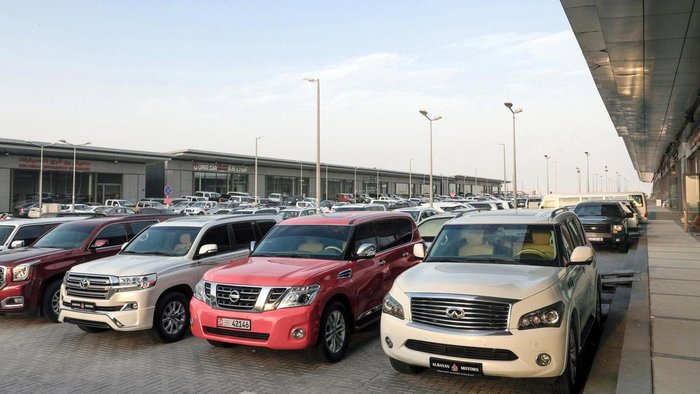 سيارات الامارات